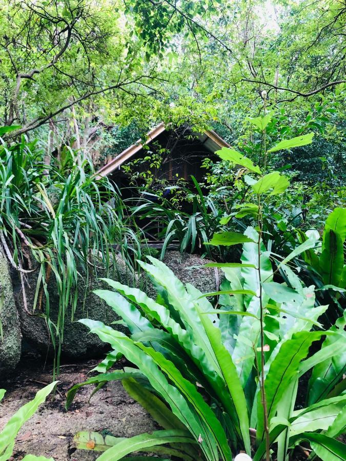 Bambu Huts Hotel Bantaj Kültér fotó