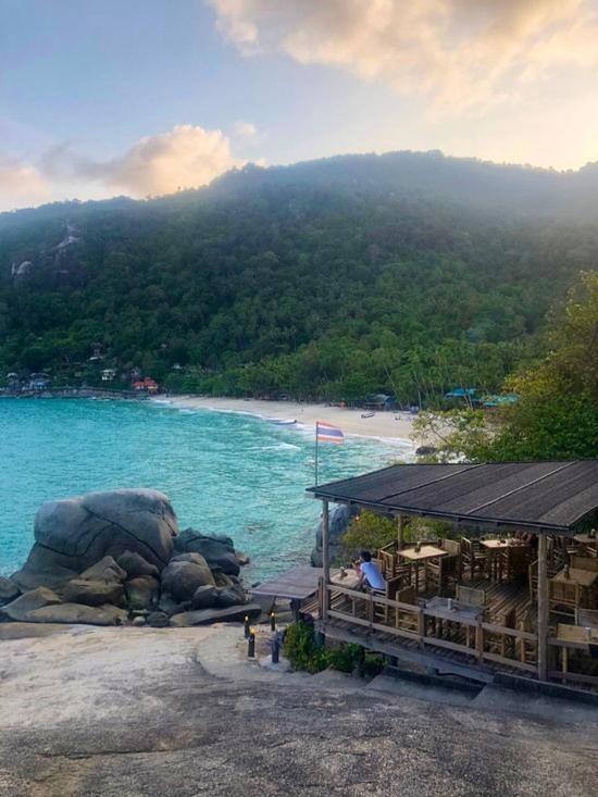 Bambu Huts Hotel Bantaj Kültér fotó