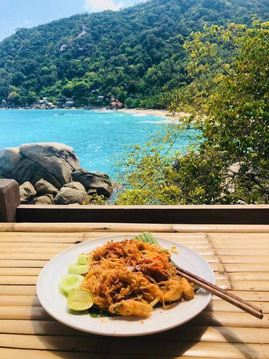 Bambu Huts Hotel Bantaj Kültér fotó
