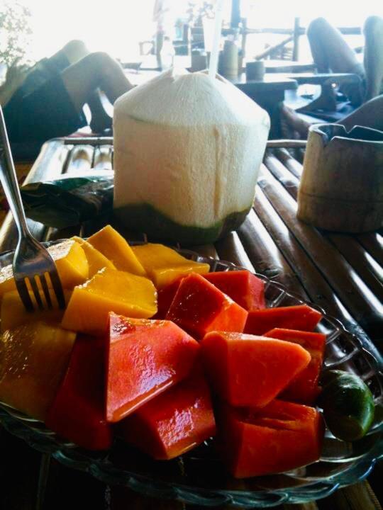 Bambu Huts Hotel Bantaj Kültér fotó