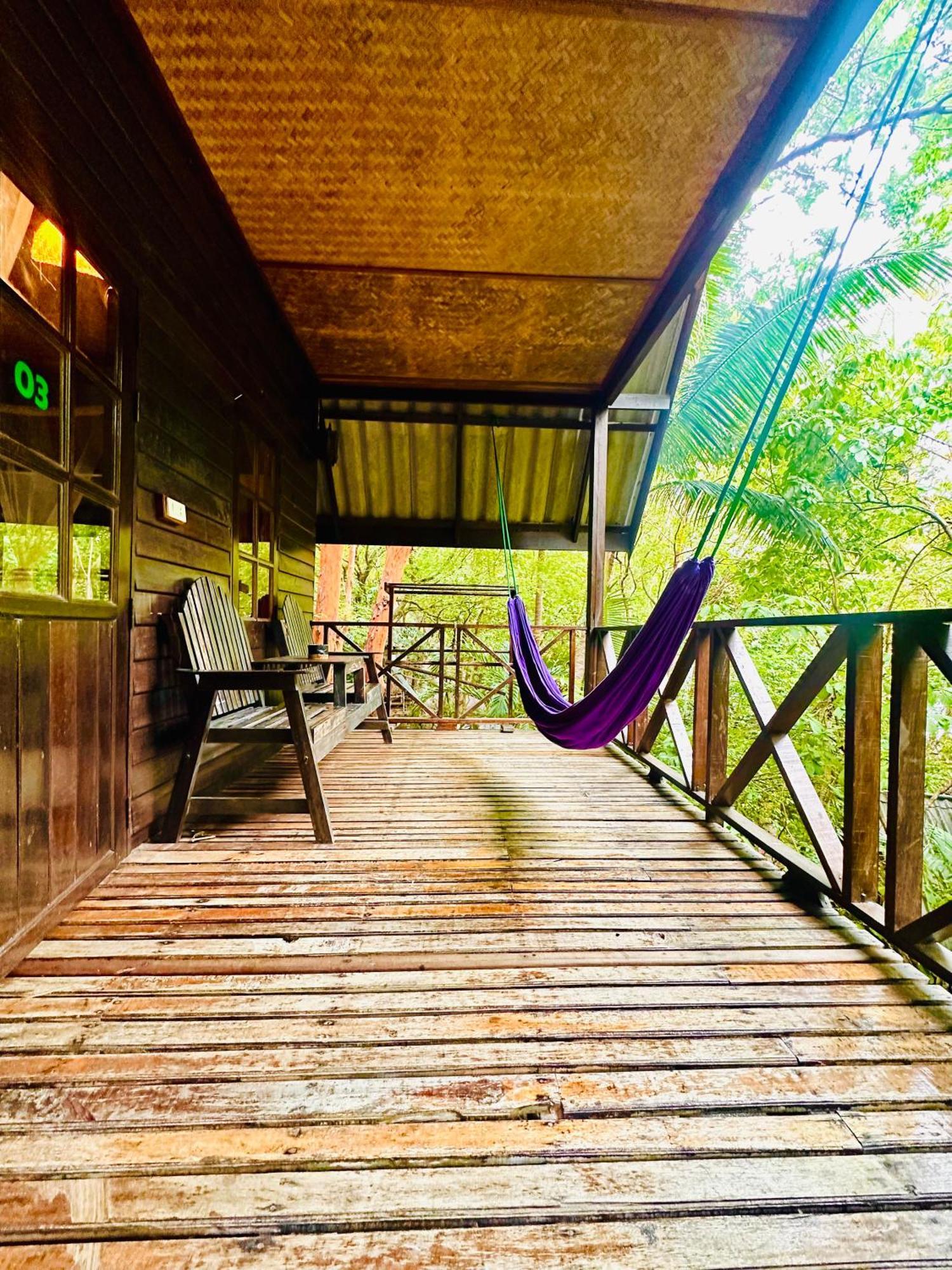 Bambu Huts Hotel Bantaj Kültér fotó